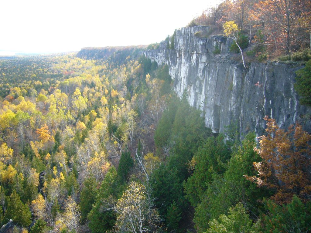 Cup and Saucer trail, Manitoulin